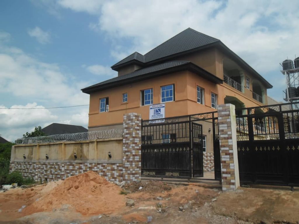 Finely detailed 3Bedroom Flat Apartments Premier Layout Enugu. Rent